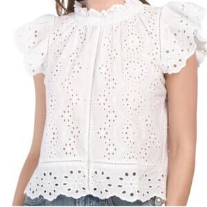 Jennifer & Grace Eyelet Flutter Sleeves Scalloped Edge Women's S Romantic